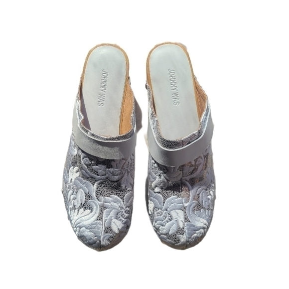 39 - Johnny Was | Dormi Embroidered Clog - Picture 5 of 8